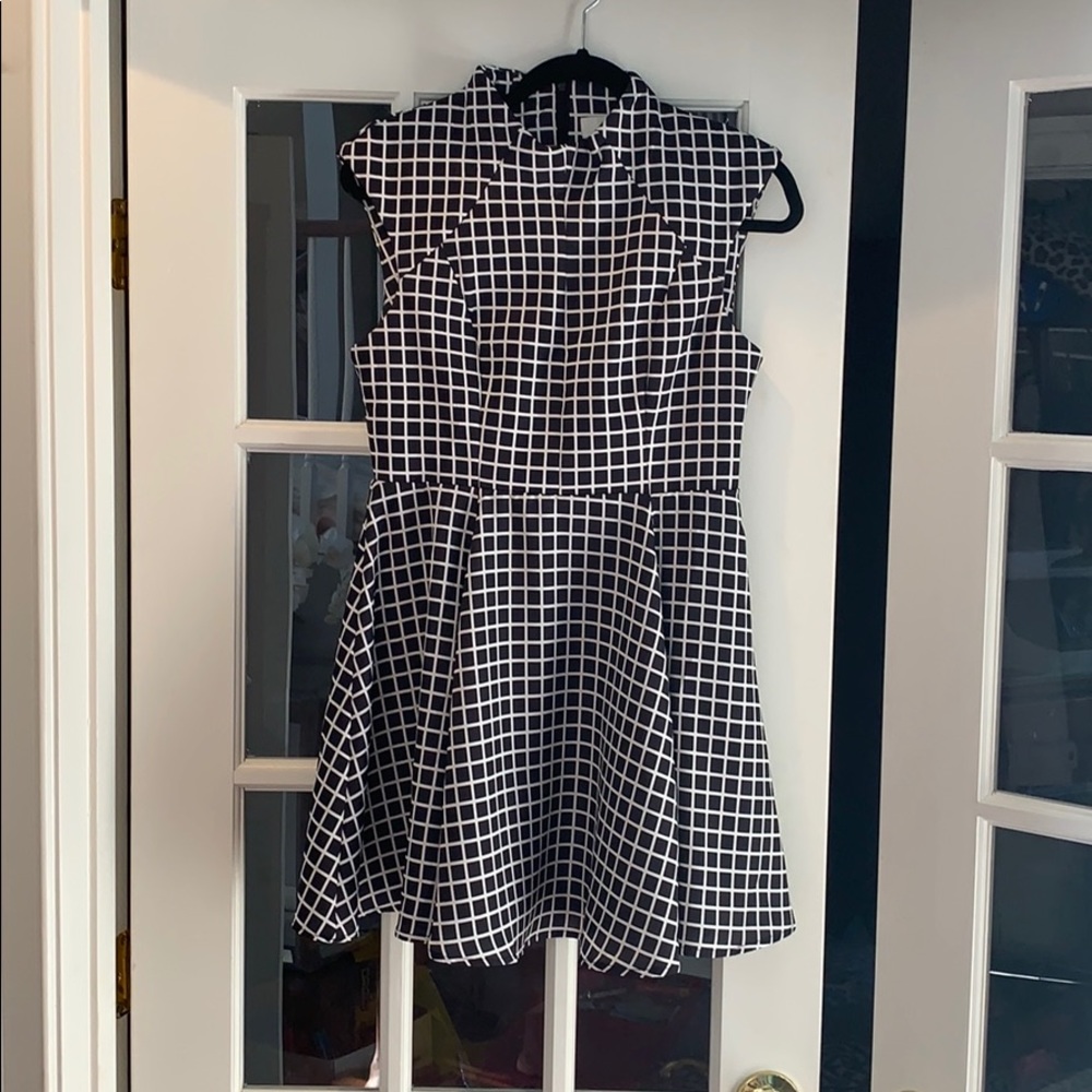Super cute high neck mini dress!